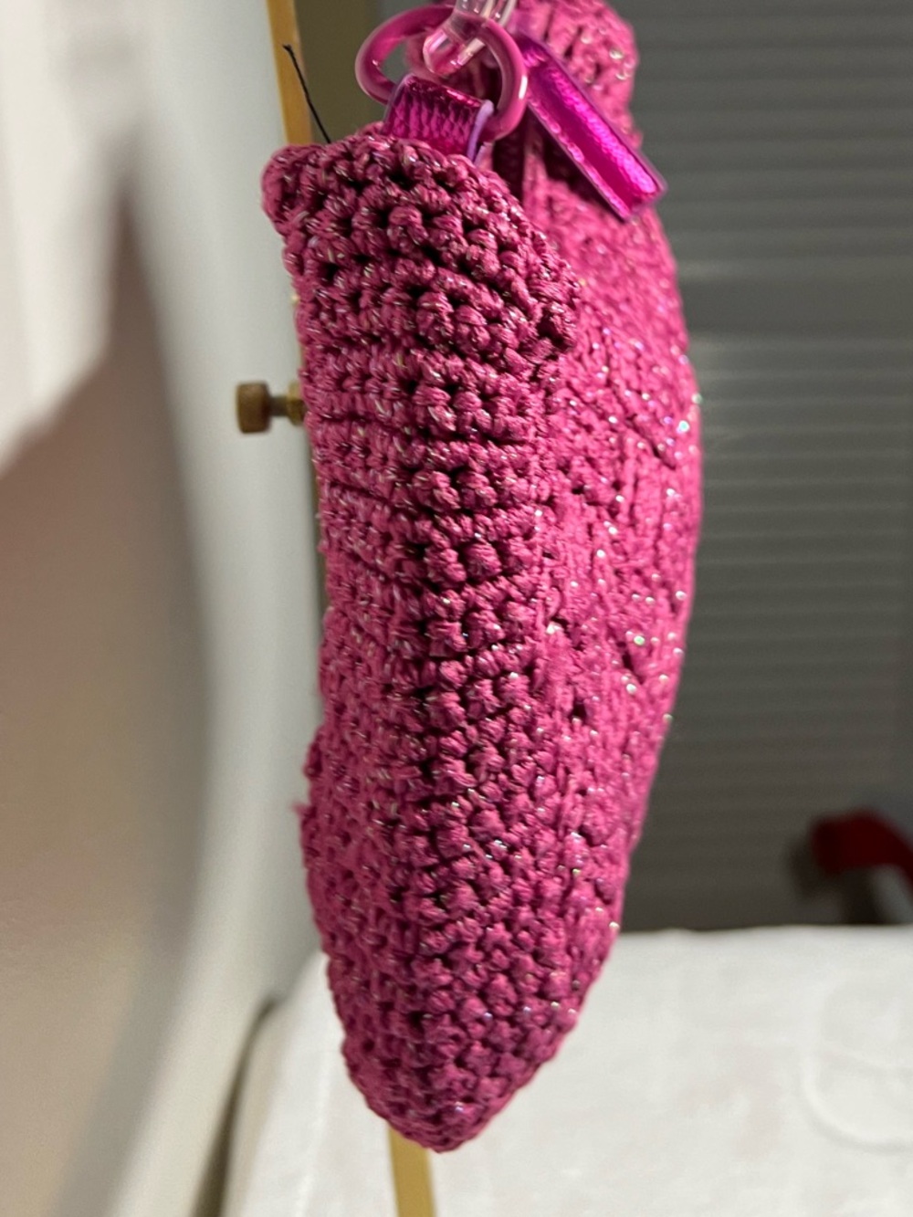Kurt Geiger Crochet Crossbody and shoulder Bag in Pink Like New - Picture 5 of 12